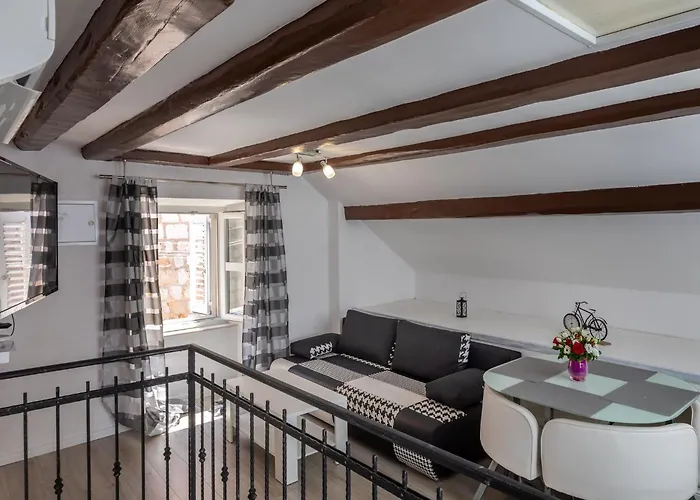 公寓 Old Town Charming Nest - One Bedroom