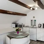 Old Town Charming Nest - One Bedroom Dubrovník
